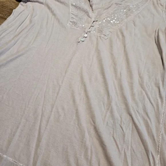 Eddie Bauer Light Pink Embellished Short Sleeve Tee Large - Picture 2 of 5